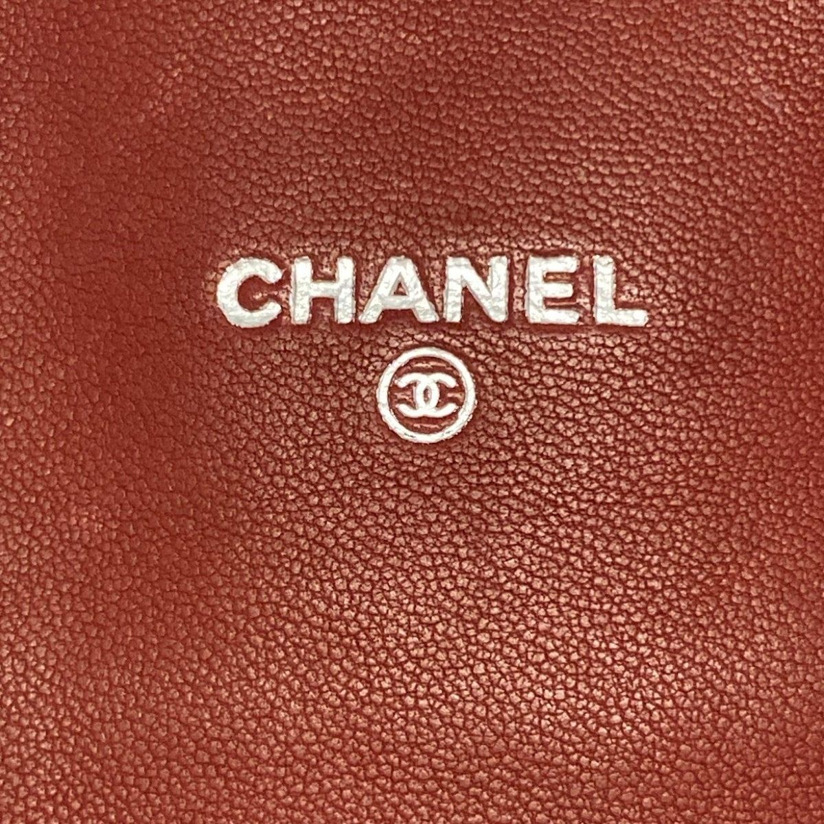 CHANEL(シャネル) 財布 ハーフムーン レッド チェーンウォレット  