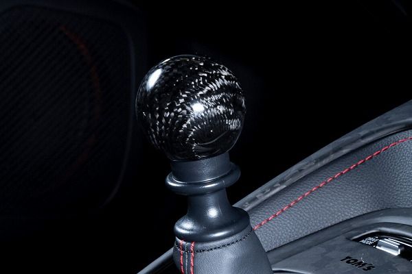 TOMS/トムス カーボンシフトノブ トヨタ カローラスポーツ 21＃系 MT車