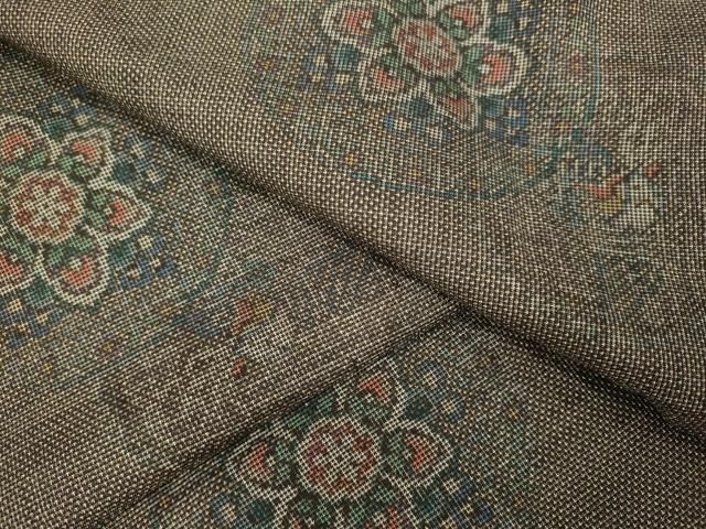 平和屋着物○本場大島紬 9マルキ 正倉院花文 正絹 逸品 DAAV3239du