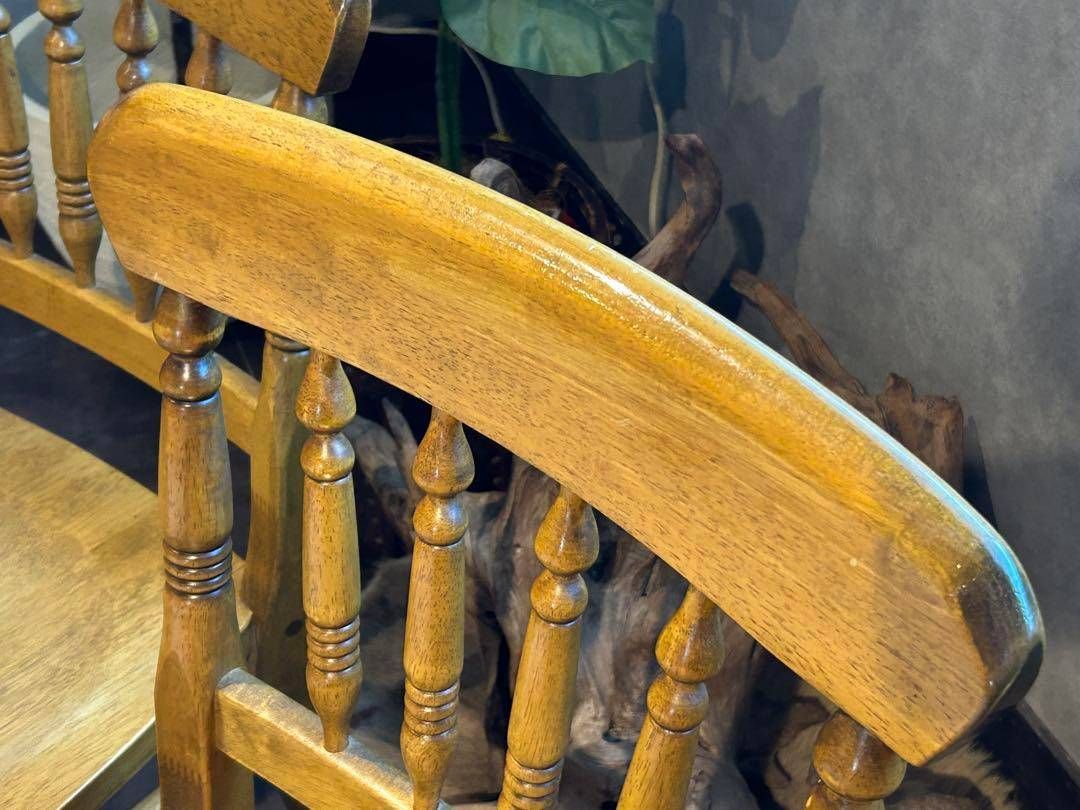 レトロ　無垢材で作られたしっかりとしたダイニングチェア　天然木　シンプル　YZ レトロ 無垢材で作られたしっかりとしたダイニングチェア 天然木