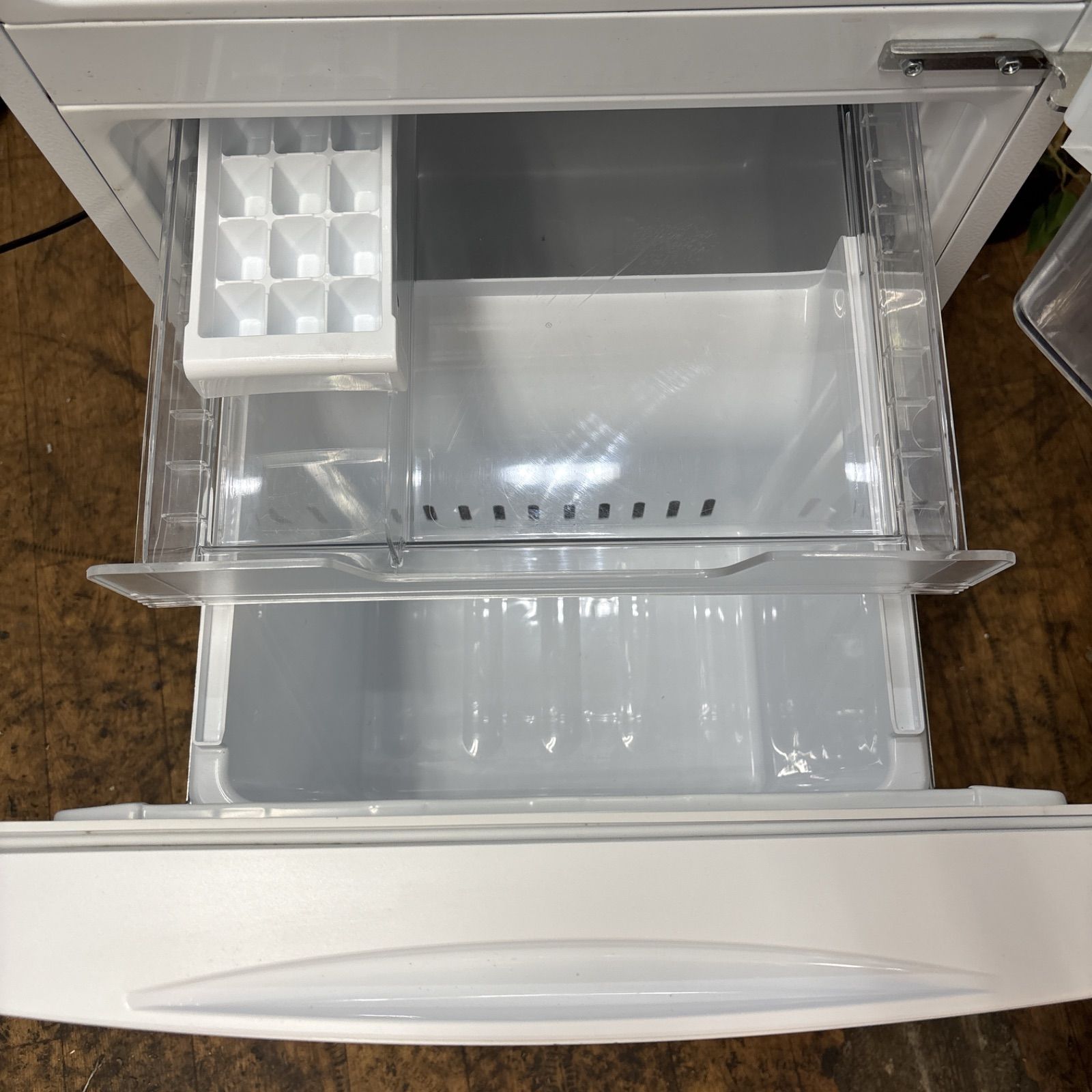 名古屋市内無料配送☆1☆東芝☆GR-T15BS☆2ドア冷蔵庫