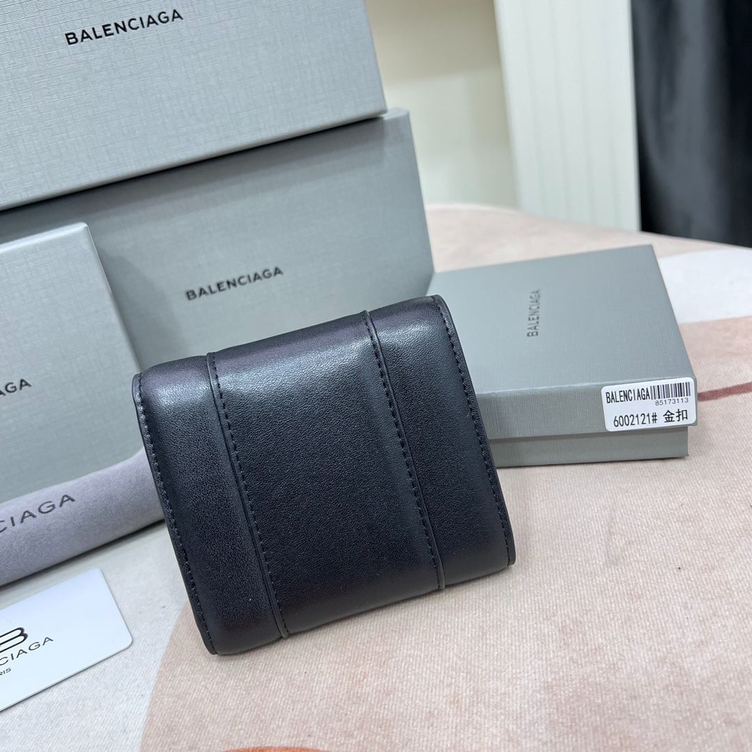 美品 バレンシアガ 三つ折り財布 ペーパーミニウォレット すっぱ