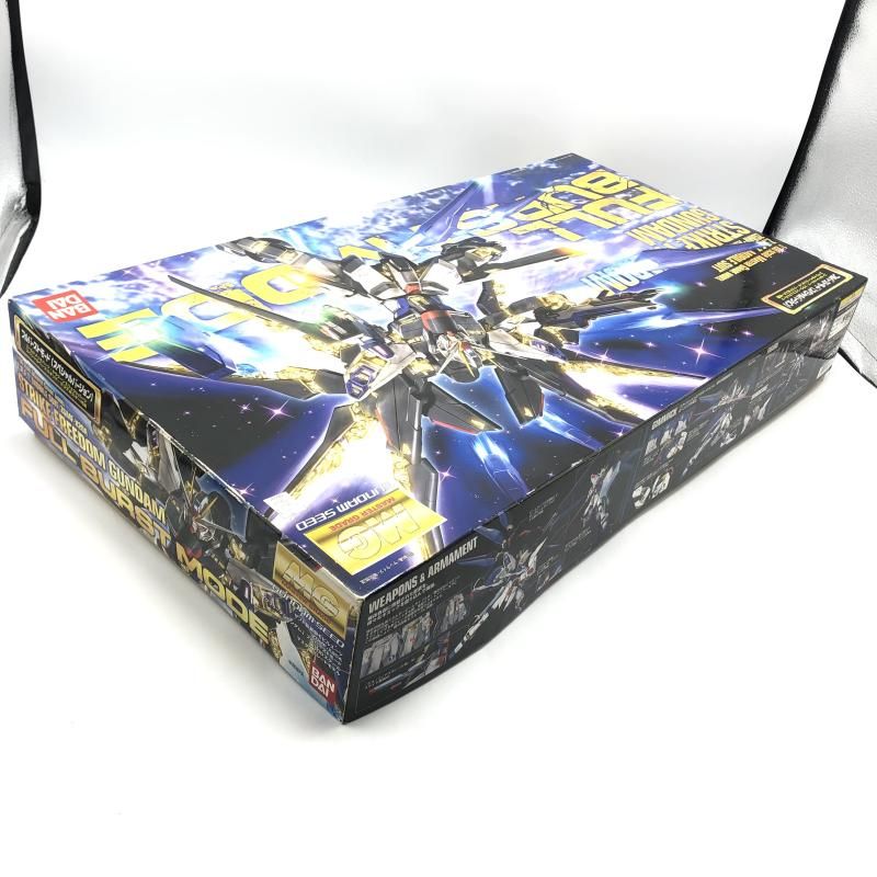 MG1/100 ストライクフリーダムガンダム フルバーストモード ほぼ未組み立て MG 1/100 ストライクフリーダムガンダム フルバーストモード
