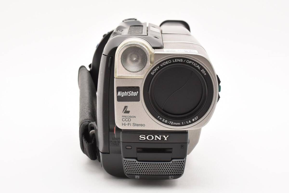 Sony CCD-TRV66 Hi8 8ミリビデオカメラ Sony Handycam CCD-TRV66 Hi-8 Analog Camcorder for sale