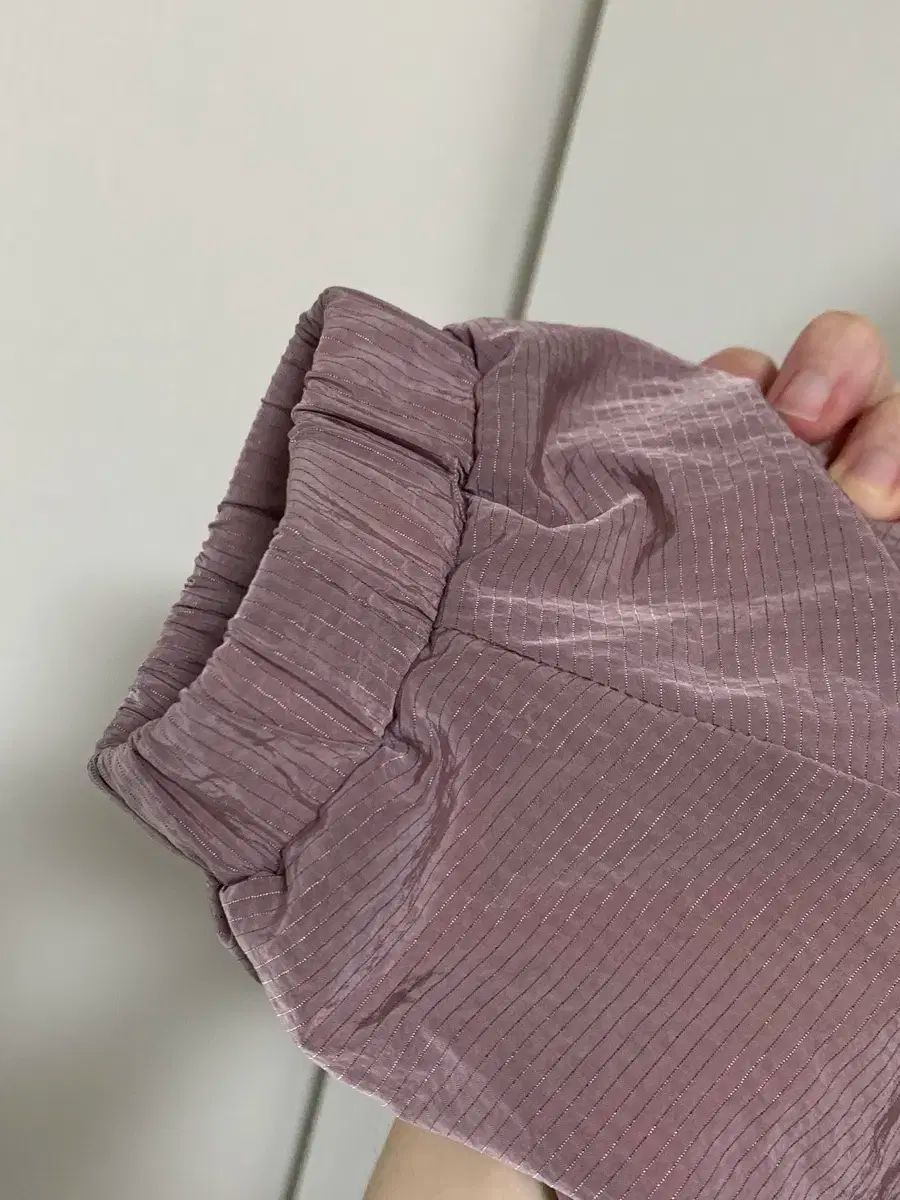 modestmood ウィンドブレーカー