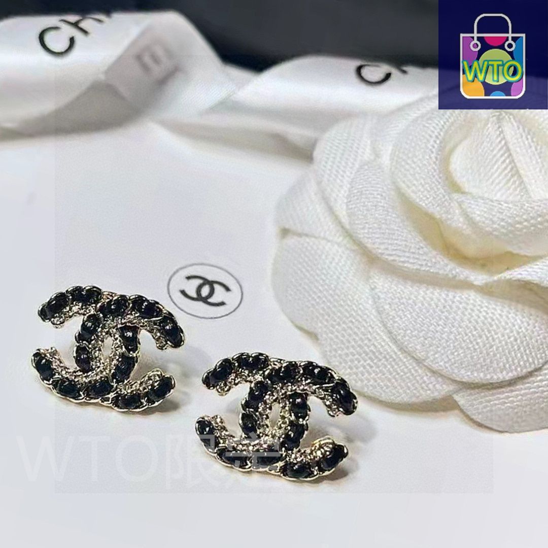 今日 Chanel シャネル スワロフスキー クリスタル レザーチェーン アイヤリング
