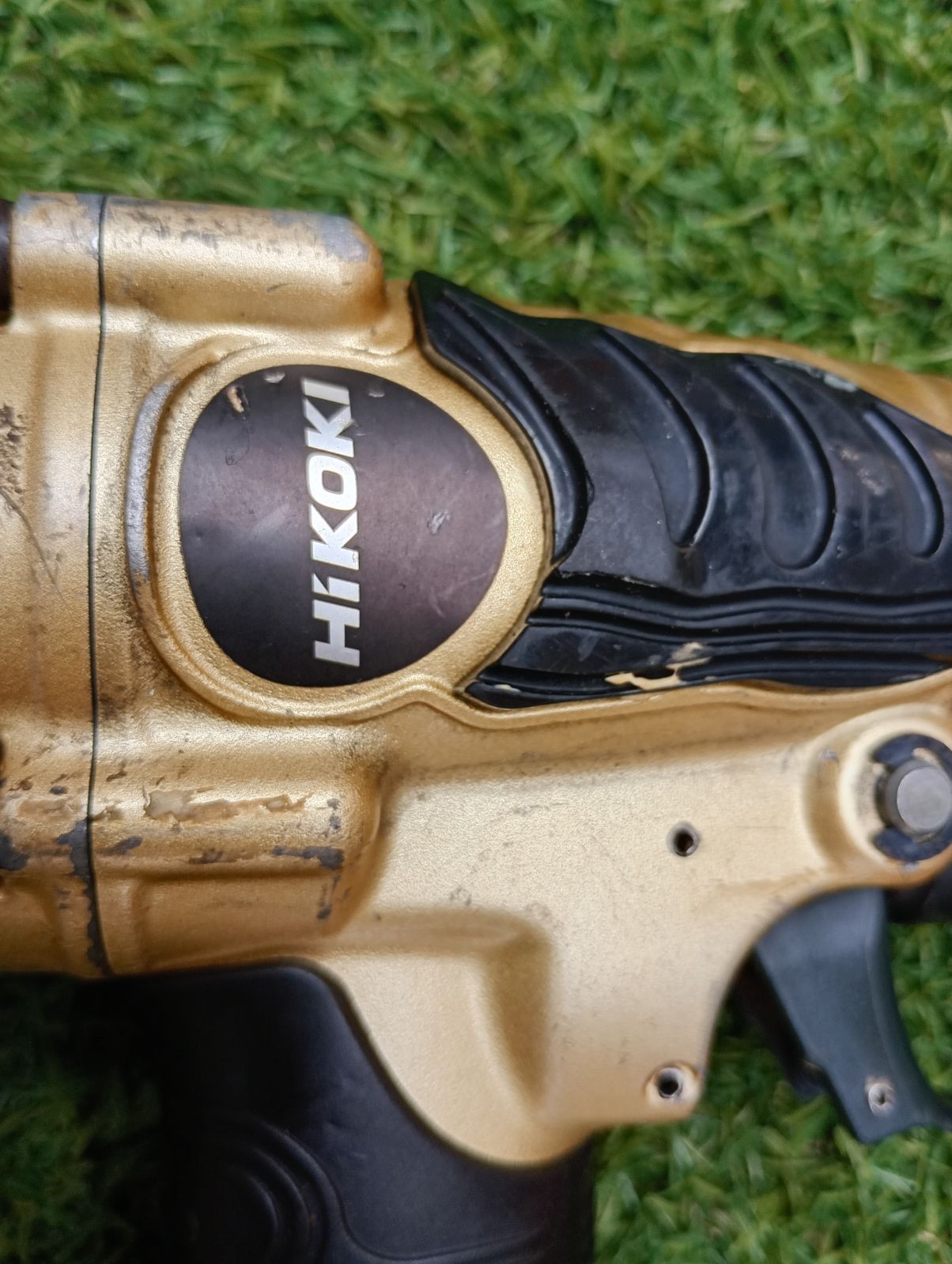 ハイコーキ 高圧フロアタッカー