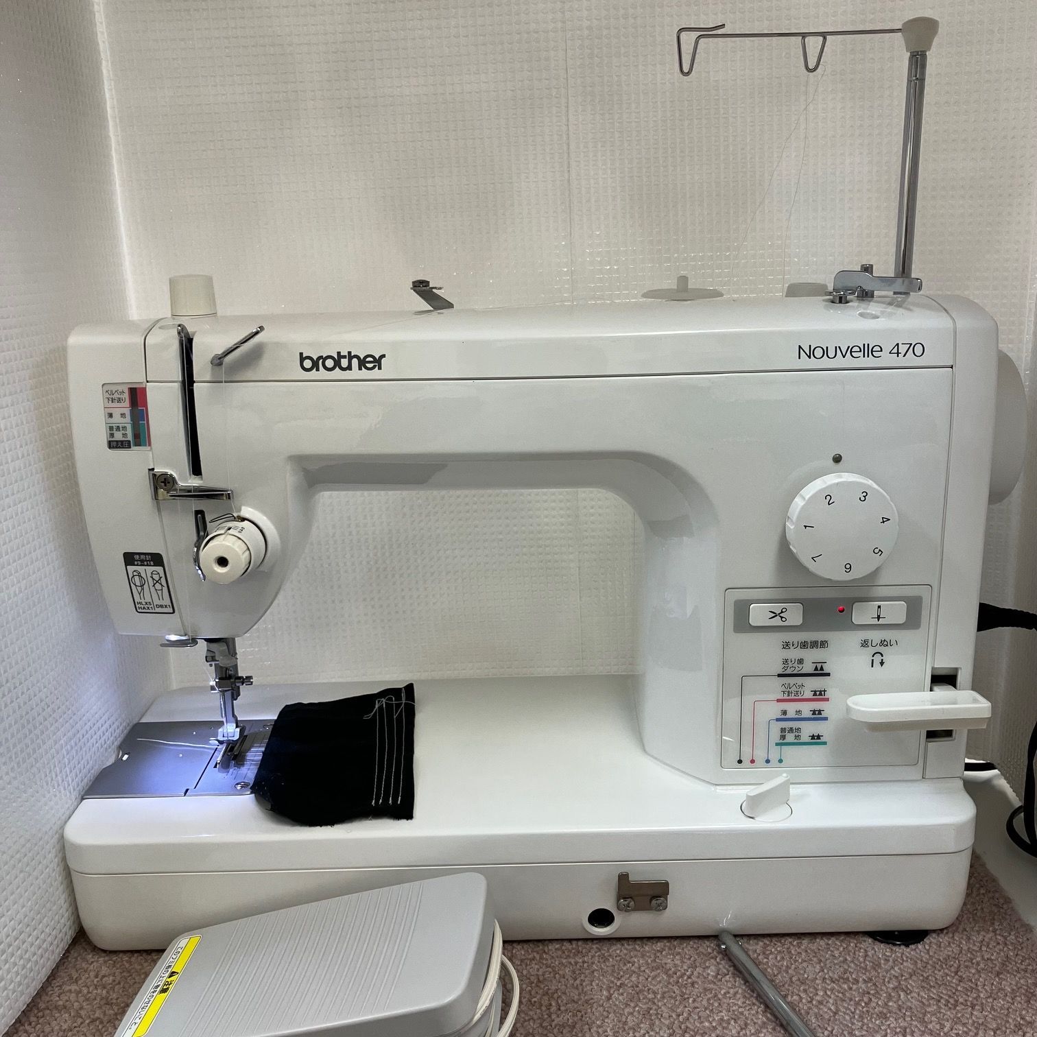職業用ミシン BROTHER ヌーベルコントローラー 膝上げ 職業用ミシン BROTHER ヌーベルコントローラー 膝上げ