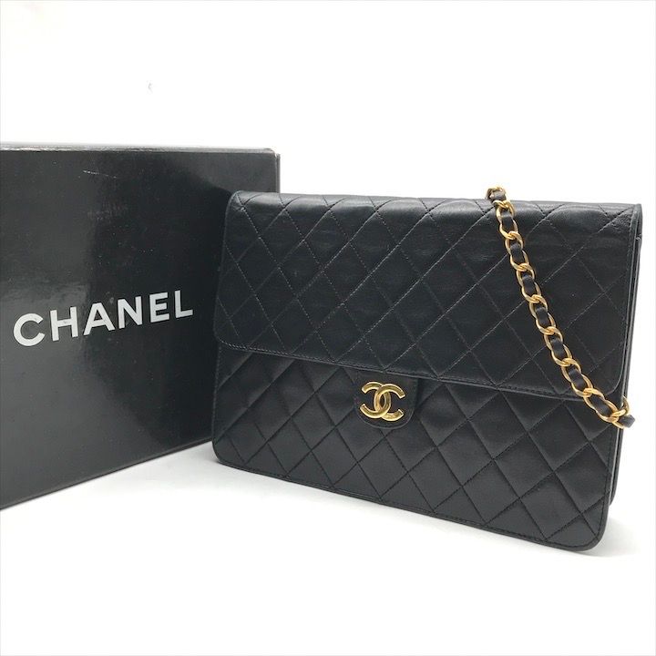 CHANEL シャネル マトラッセ 25 ラムスキン ココマーク プッシュロック チェーン ショルダー バッグ ブラック 黒 ブランド 鞄 a7956