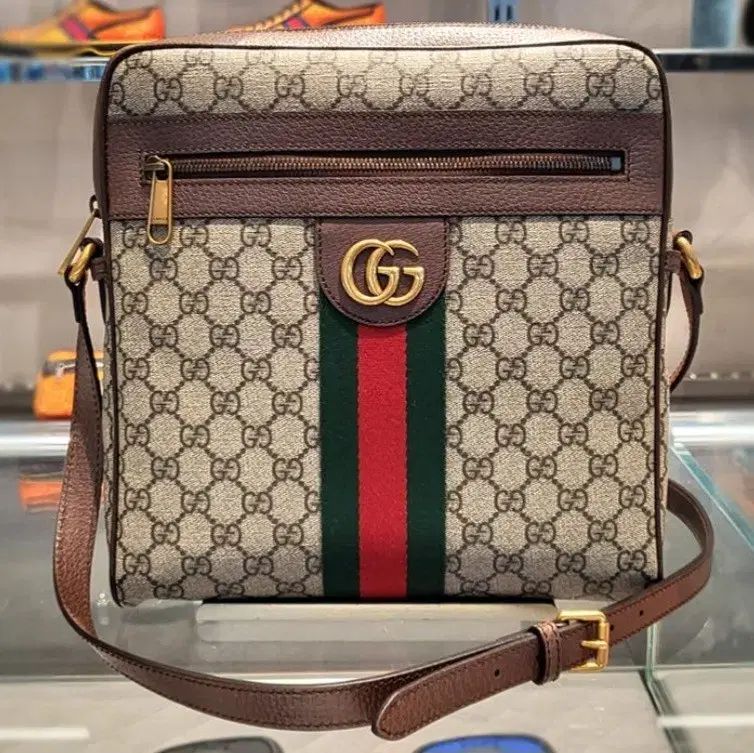 グッチ