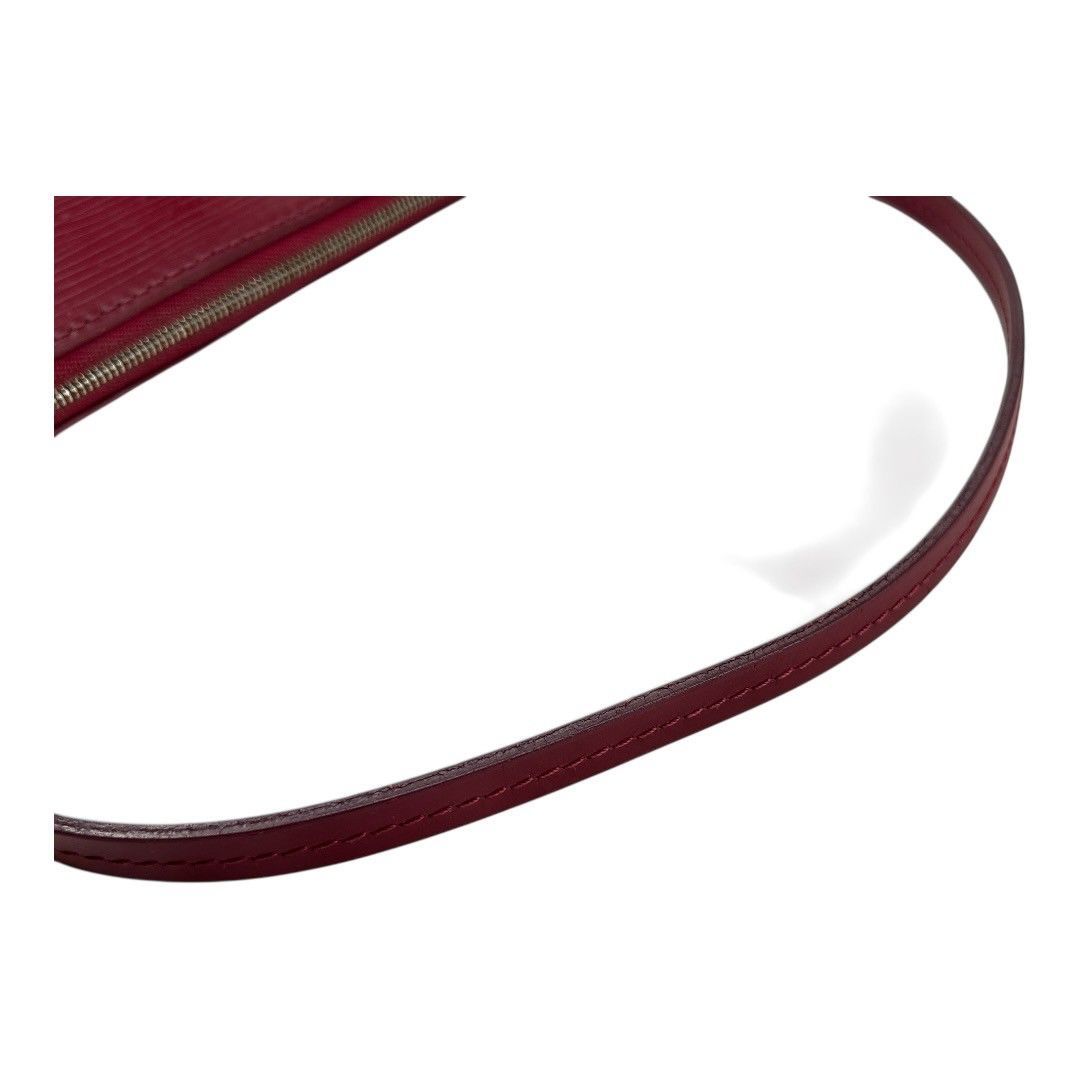 Louis Vuitton アクセサリー ポーチ エピ フューシャ LOUIS VUITTON