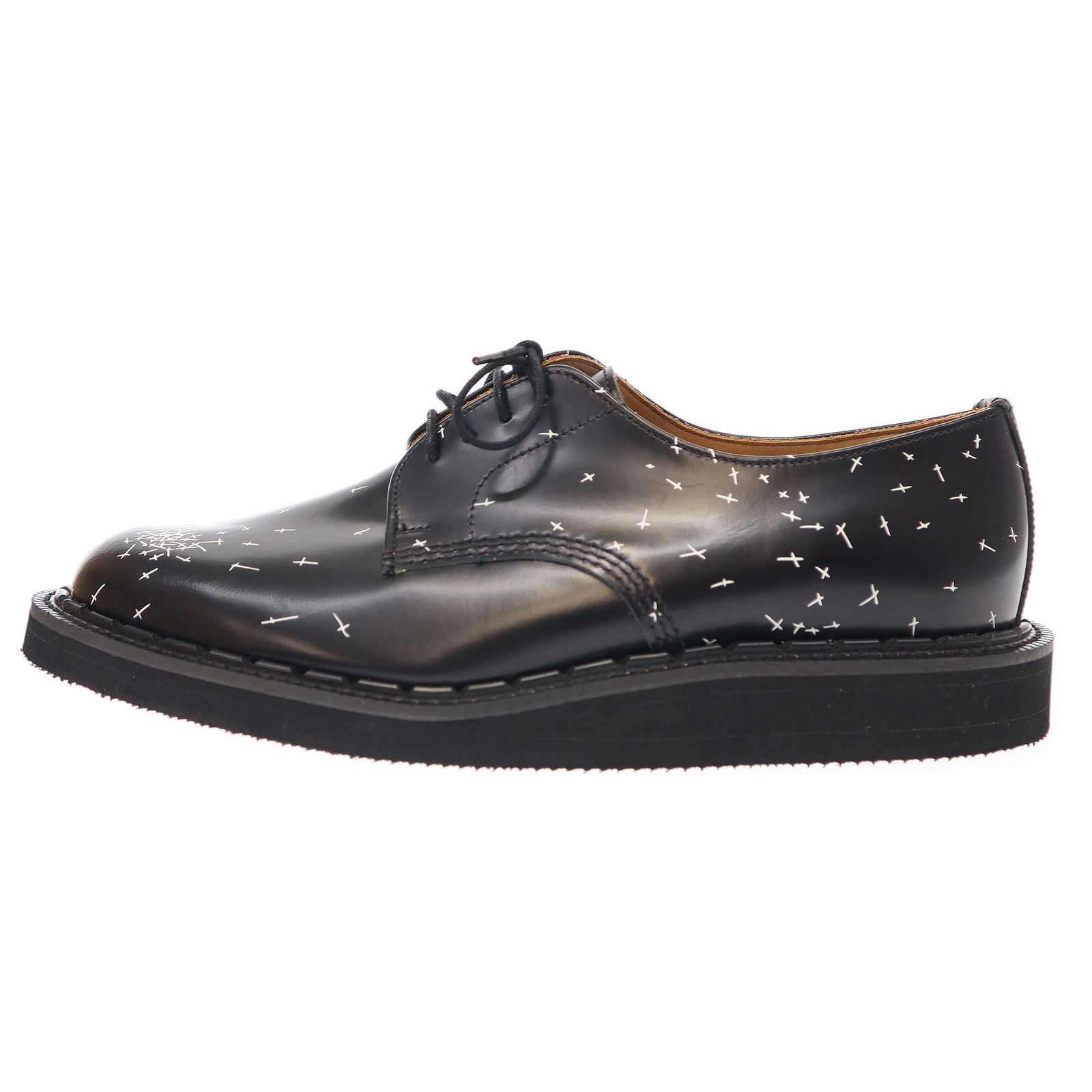 UNDERCOVER GEORGE COX 24AW CROSS GIBSON 【公式通販】 UNDERCOVER GEORGE COX 24AW CROSS GIBSON 【公式通販】