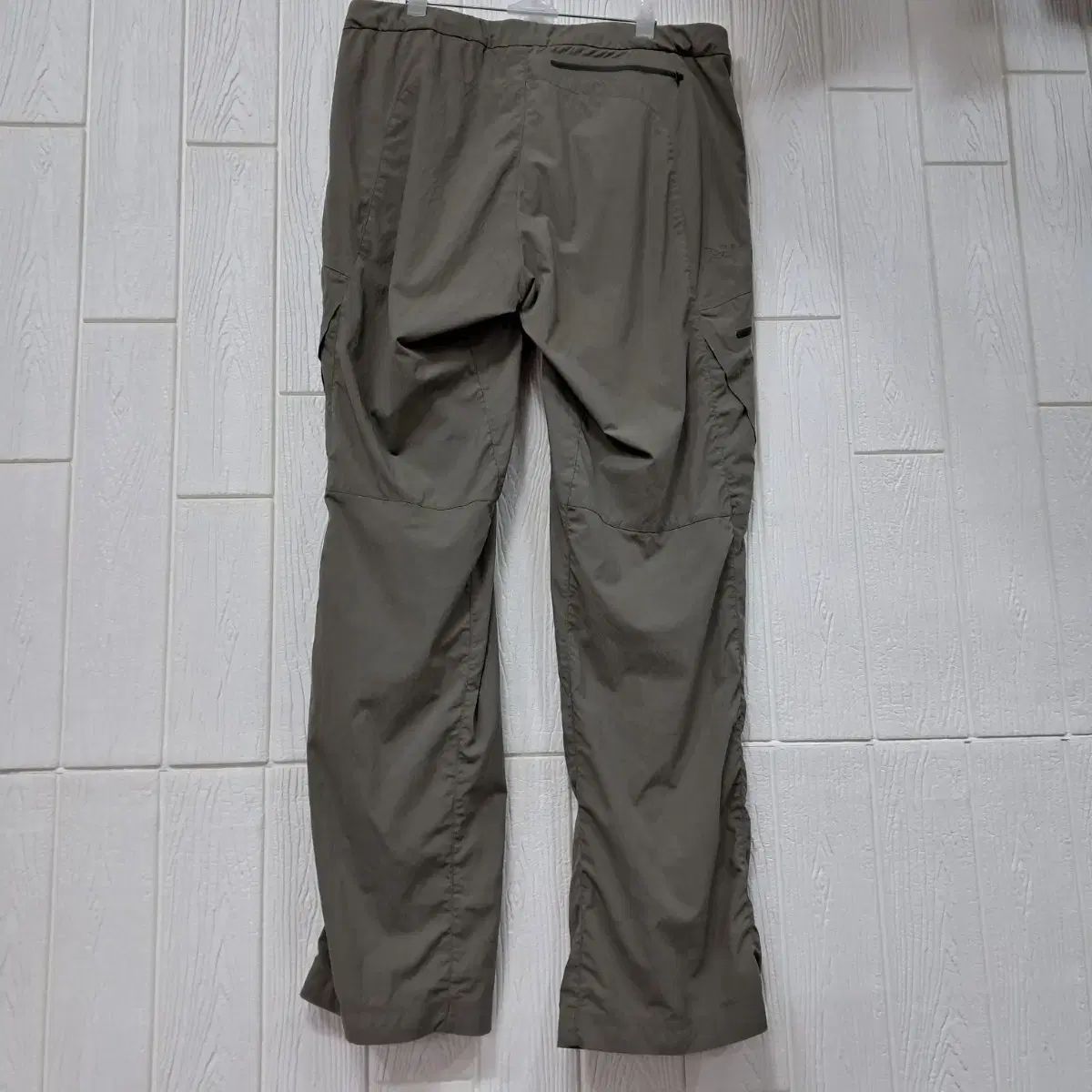 ARC TERYX アークテリクス カーキ 機能性 カーゴ パンツ