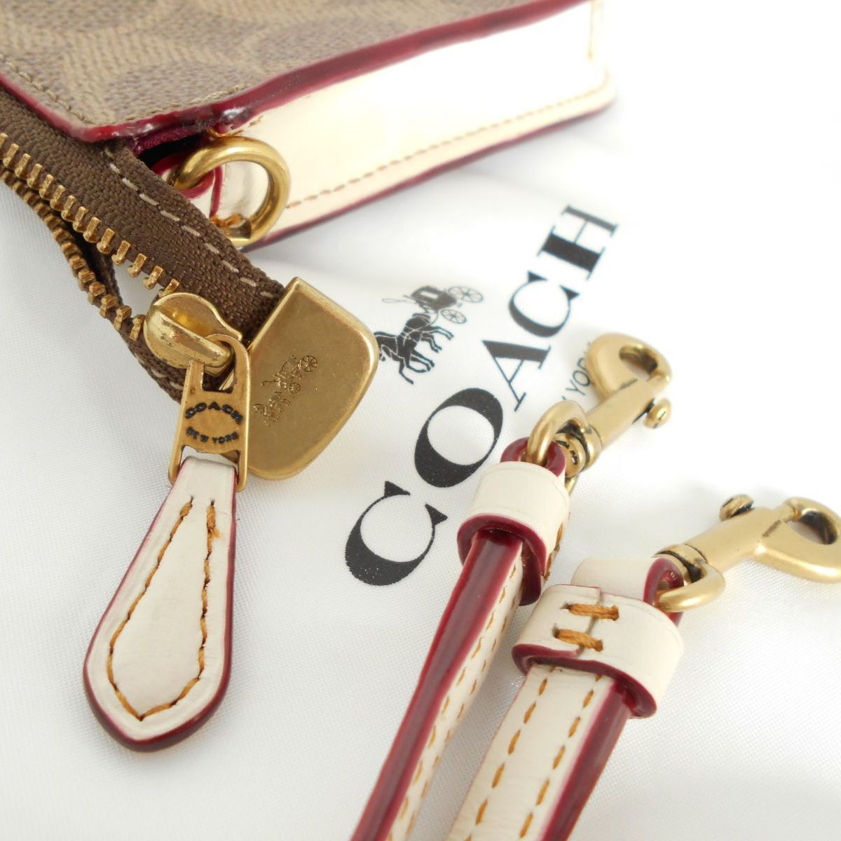 COACH ノアポップアップメッセンジャー　極美品 c5368_b4ei_a0