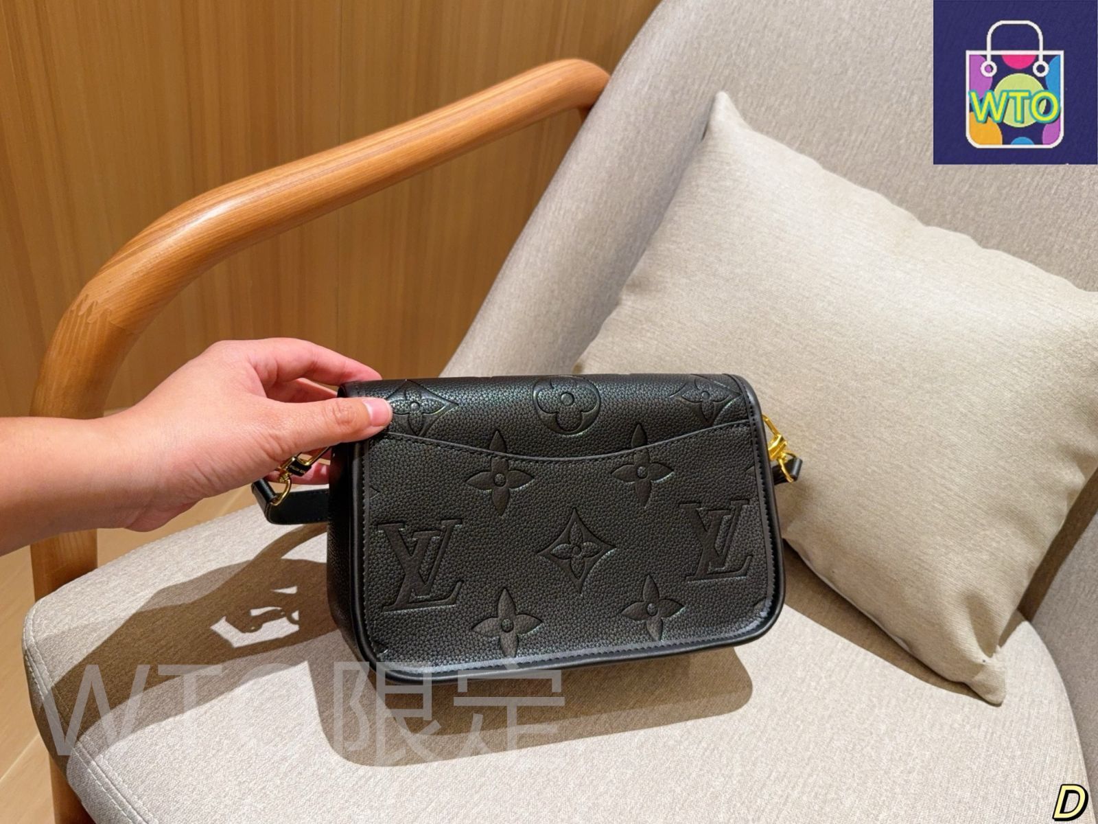 LOUIS VUITTON 【222-1】ルイ・ヴィトン ヘアキューブ R23544