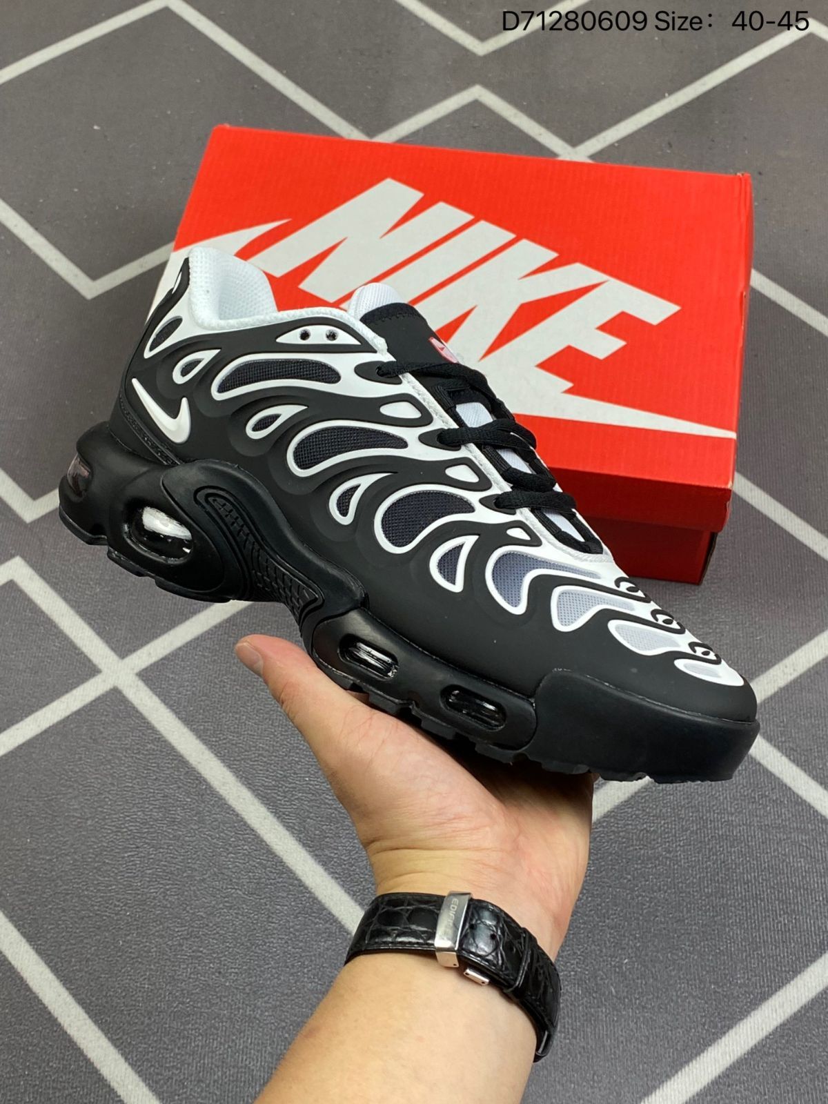 NIKE AIR MAXPLUS DRIFT TN  D71280609