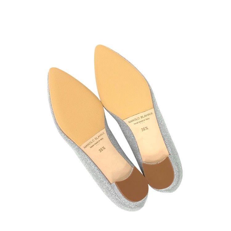 未使用品 MANOLO BLAHNIK マノロブラニク ハンギシ フラット グリッター シルバー 36.5 9XX-0590-0013 - メルカリ