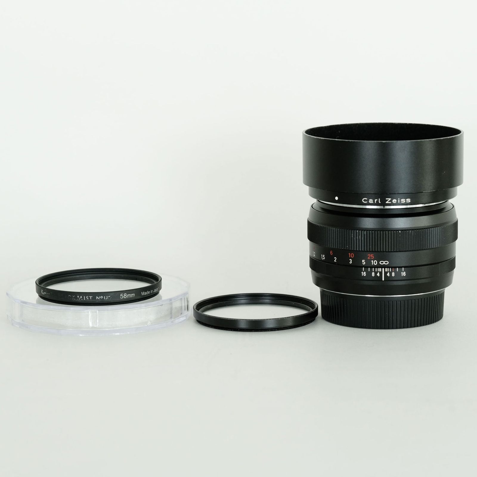 良品｜フィルター2種付] Carl Zeiss Planar T* 50mm F1.4 ZE