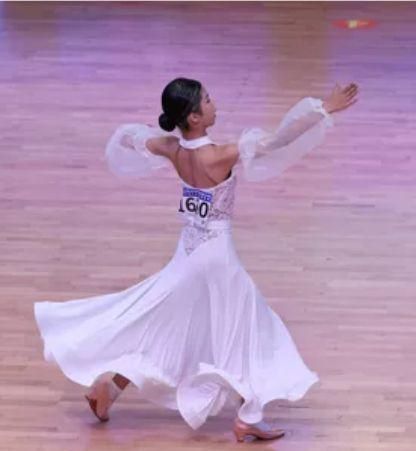 社交ダンスドレス モダンダンス レース 華やかな オーダーメイド