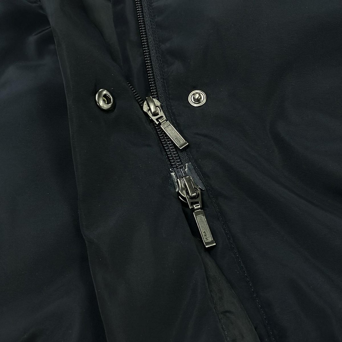 長袖 ジップアップ