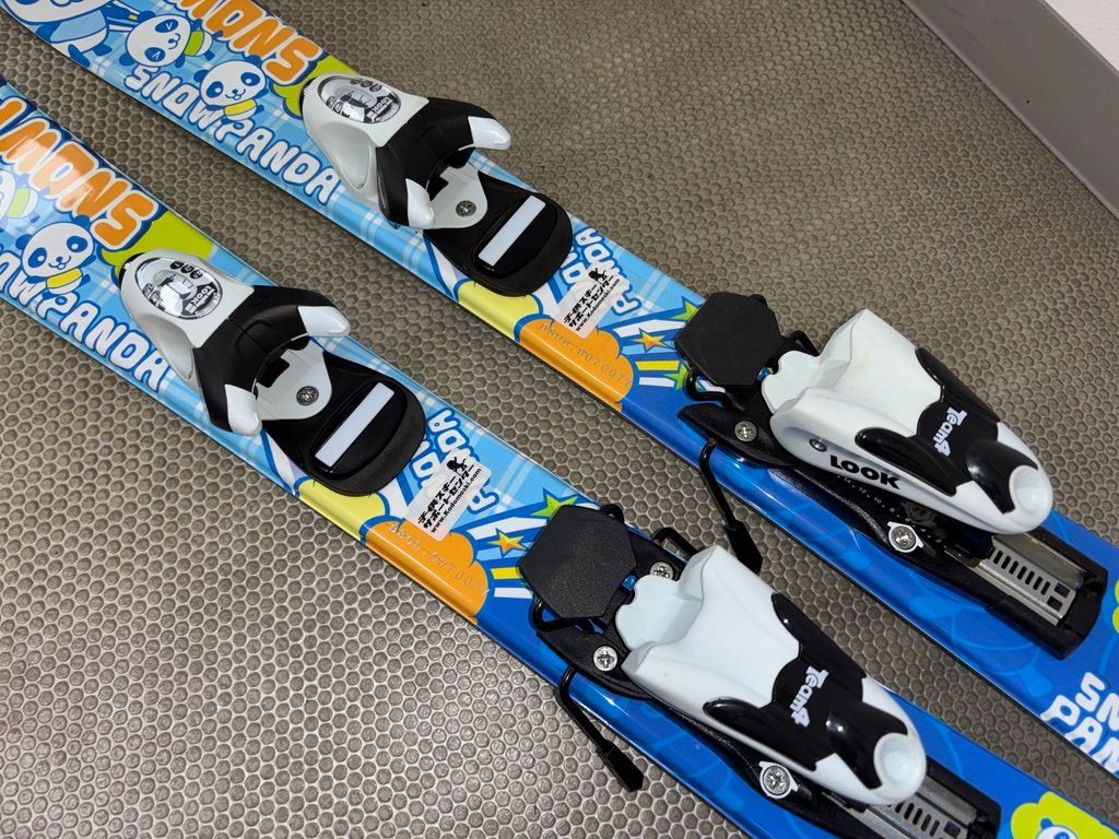 新古ジュニア用カービングスキー