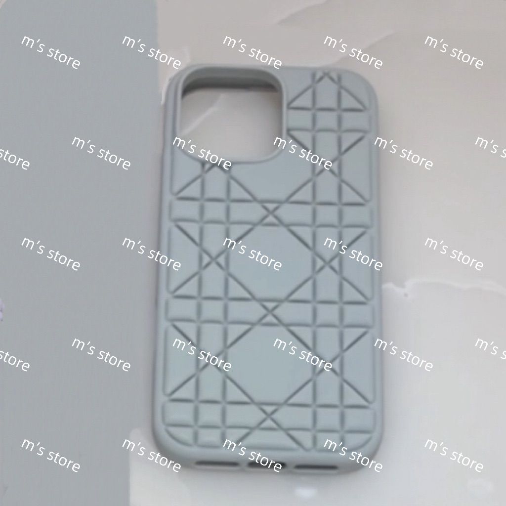 【パステルカラー♪】DIOR DiorTravel iPhone 16 Pro Max ケース DIOR | DiorTravel iPhone 16 Pro Max ケース マクロカナージュ