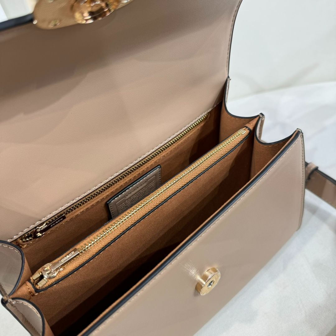 ♡COACH ２４時間以内発送♡ 今日特価】COACH コーチ 斜め掛け・手提げバッグ 送料無料 限定