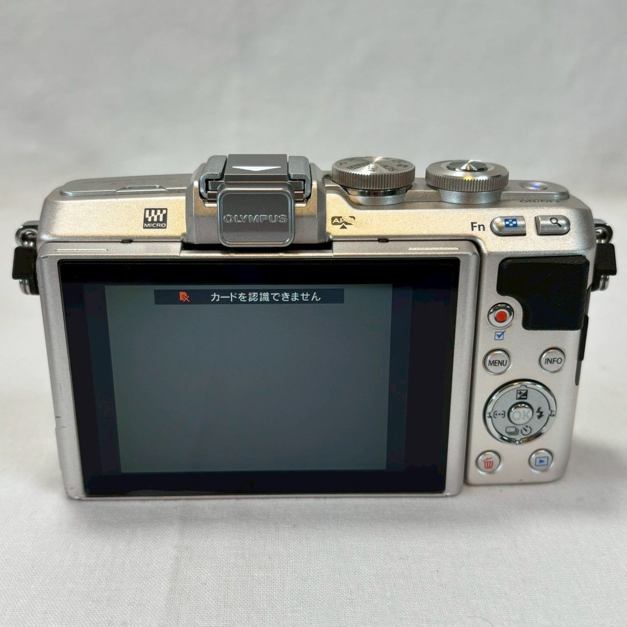 OLYMPUS|PEN|Lite|E-PL7|本革ケース付|元箱|付属品完備|No.616