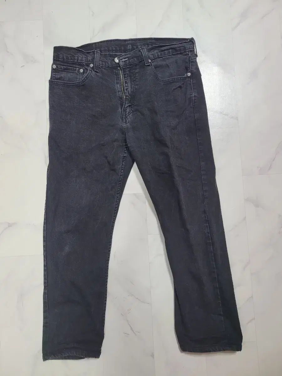 【雷市場（ポンジャン）商品韓国直送】 LEVI'S(リーバイス) 502 黒 34