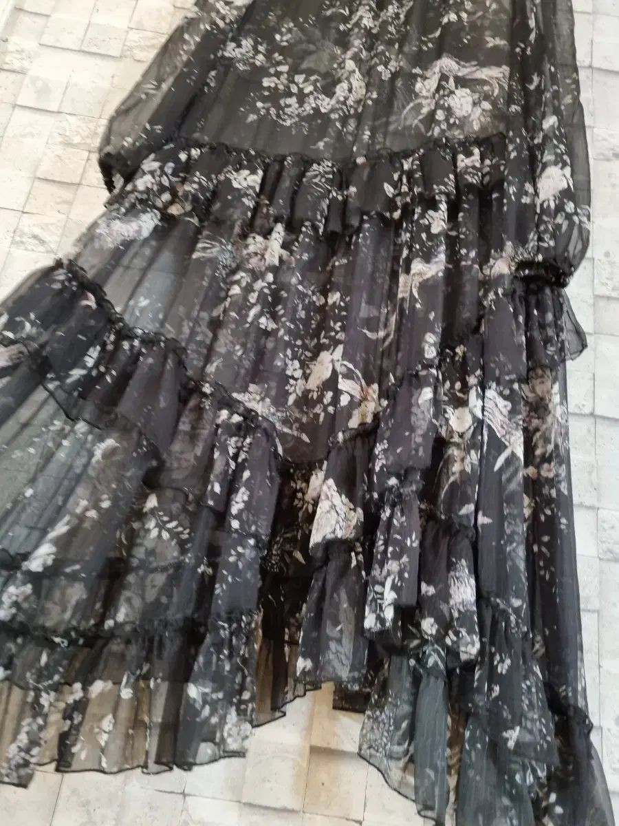 シフォン 黒