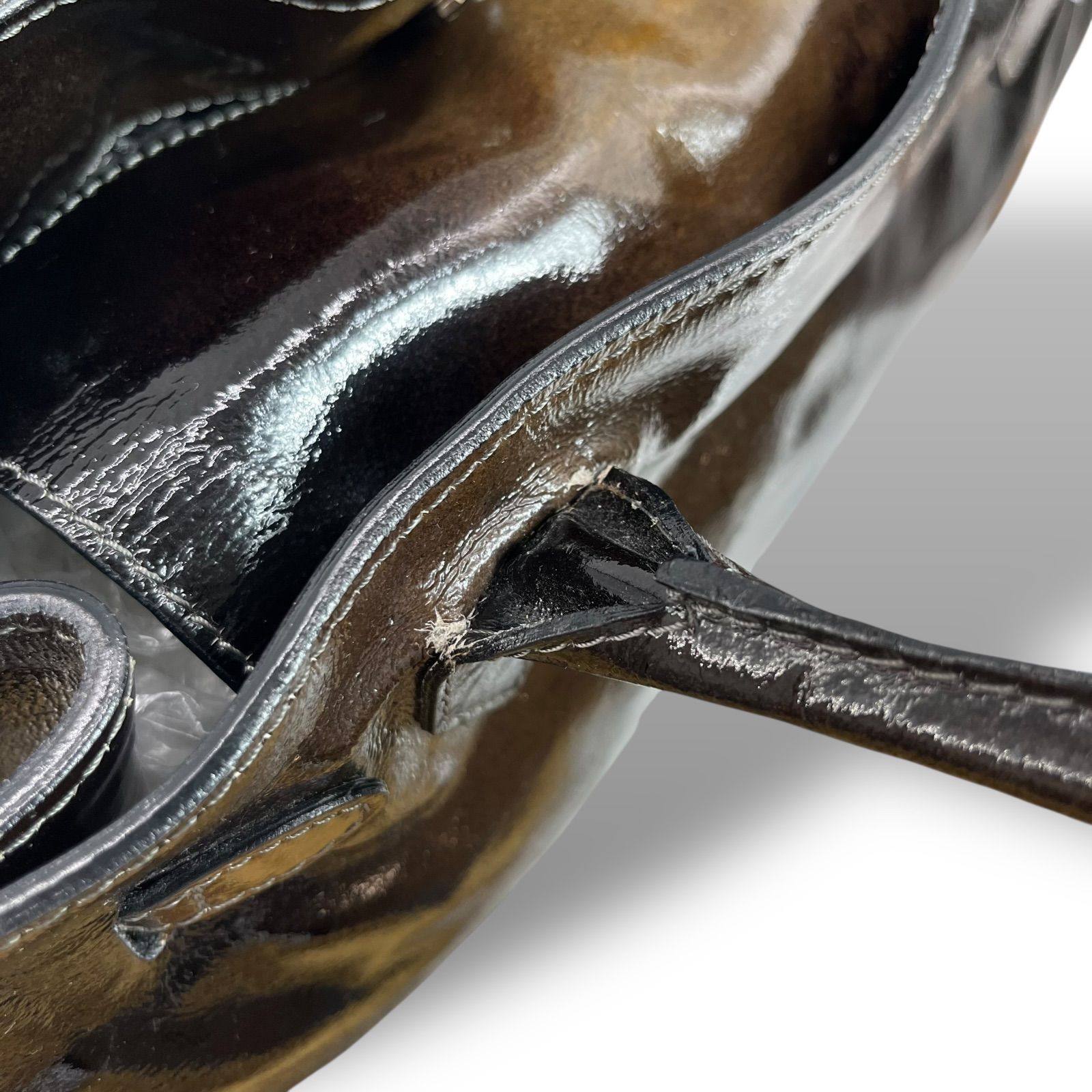 レディース エナメル