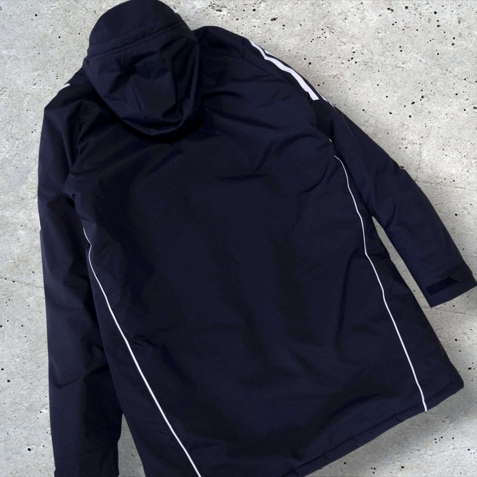 adidas TIRO24 ベンチコート ロングダウンジャケット サッカー ロングコート ダウンコート ブラック