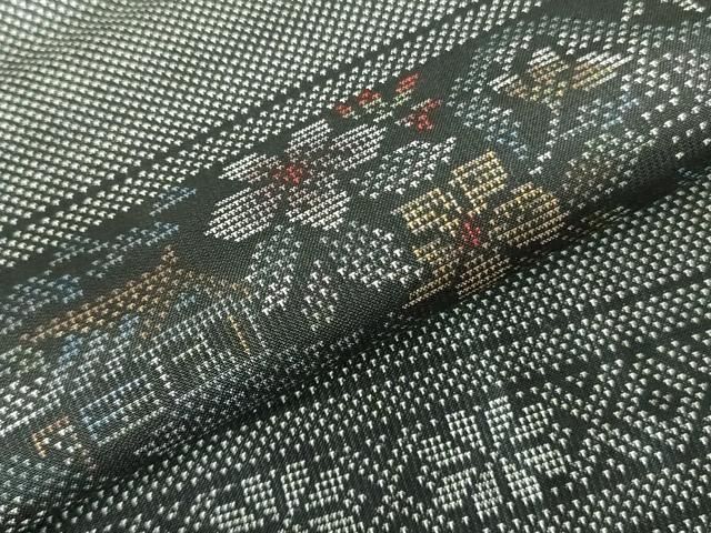 正絹本場大島訪問着　9マルキ　横段花文　⑧ 平和屋着物○本場大島紬 白大島 9マルキ 洋花文 丸宮織物謹製