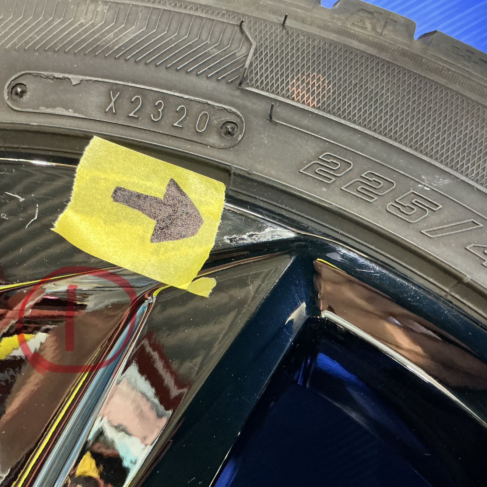 中古】クラウン220系 純正アルミ・スタッドレスセット 8.0J-18 5H