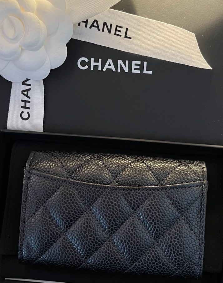 CHANEL(シャネル)☆クラシック フラップ カード ケース - Bellyband