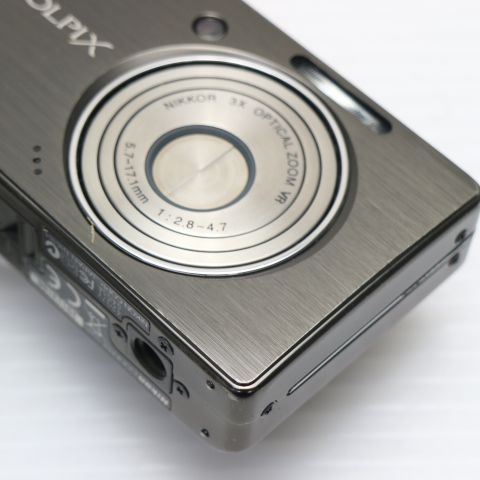 Nikon COOLPIX S500 アーバンブラック 超美品 COOLPIX S500 アーバンブラック 即日発送 Nikon デジカメ
