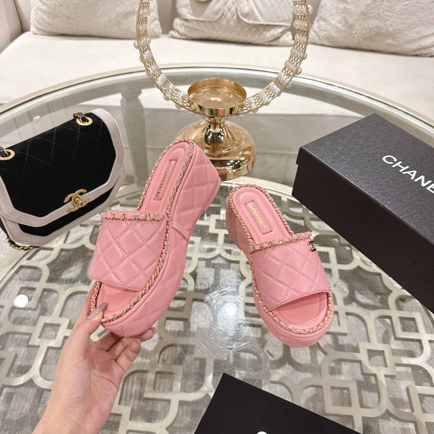 ❣️セール❣️CHANELリボンチャンス1ロール25m ❣️セール❣️CHANELリボンチャンス1ロール25m ラッピング・包装