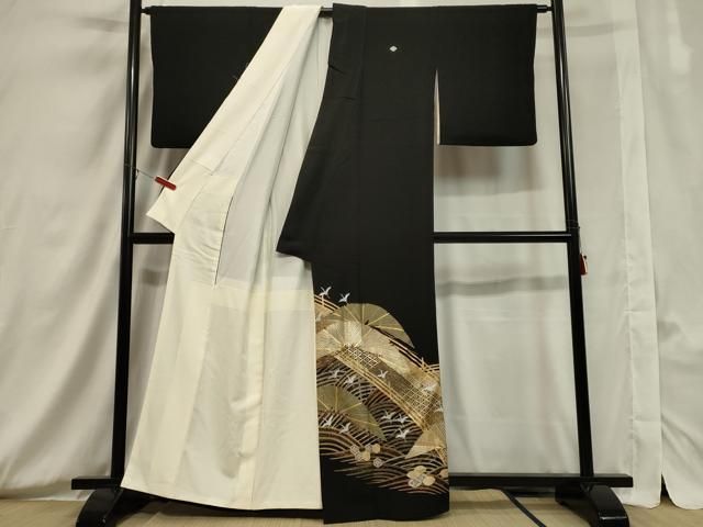 美品 豪華 古典模様 鶴 菊 松 竹 金彩 金駒刺繍 袷 正絹 振袖 着物 平和屋着物□豪華黒留袖 駒刺繍 飛鶴風景文 金彩 正絹 逸品