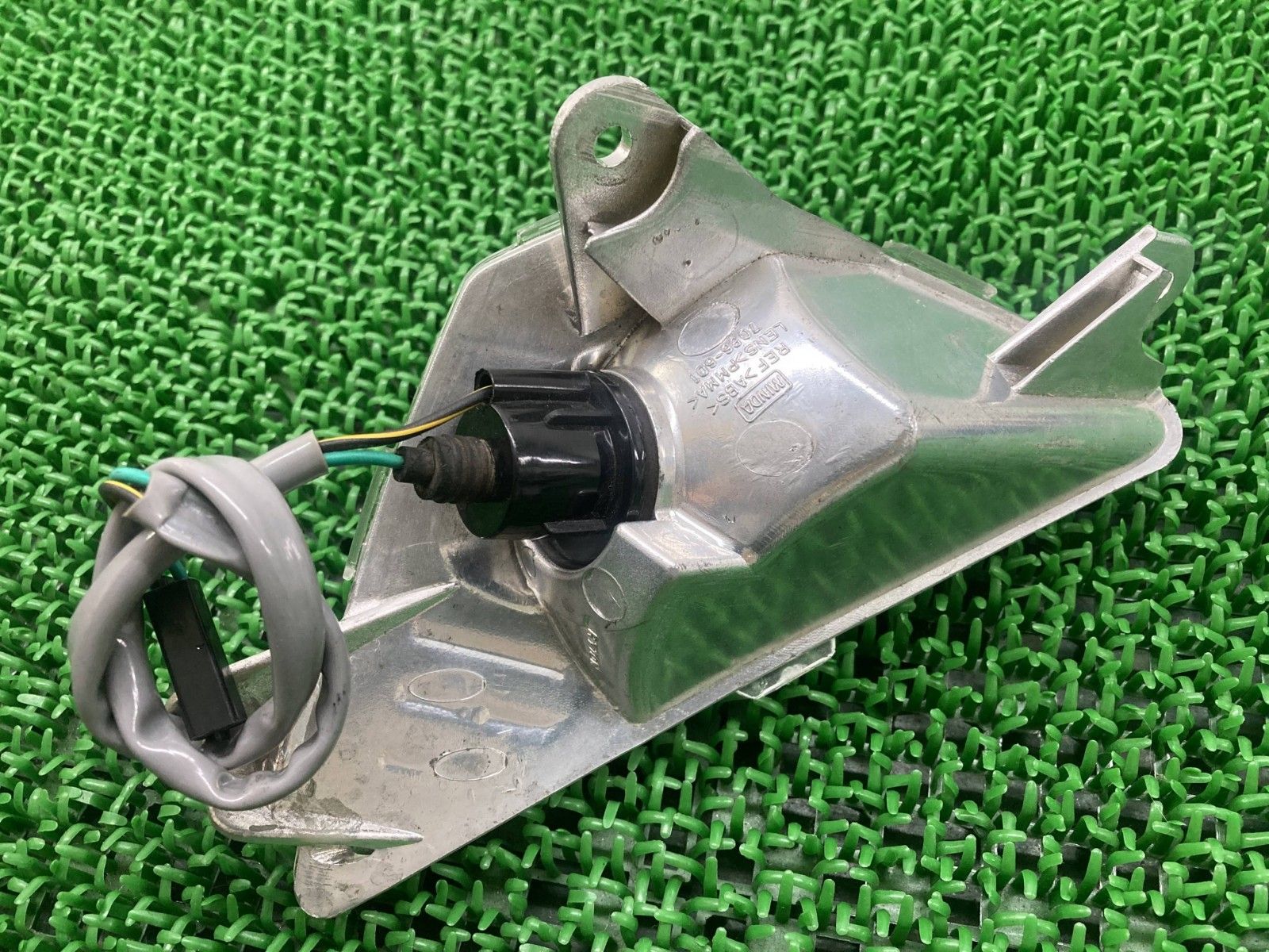 ZX-25R フロントウインカー 左 7086-615 カワサキ 純正 バイク 部品