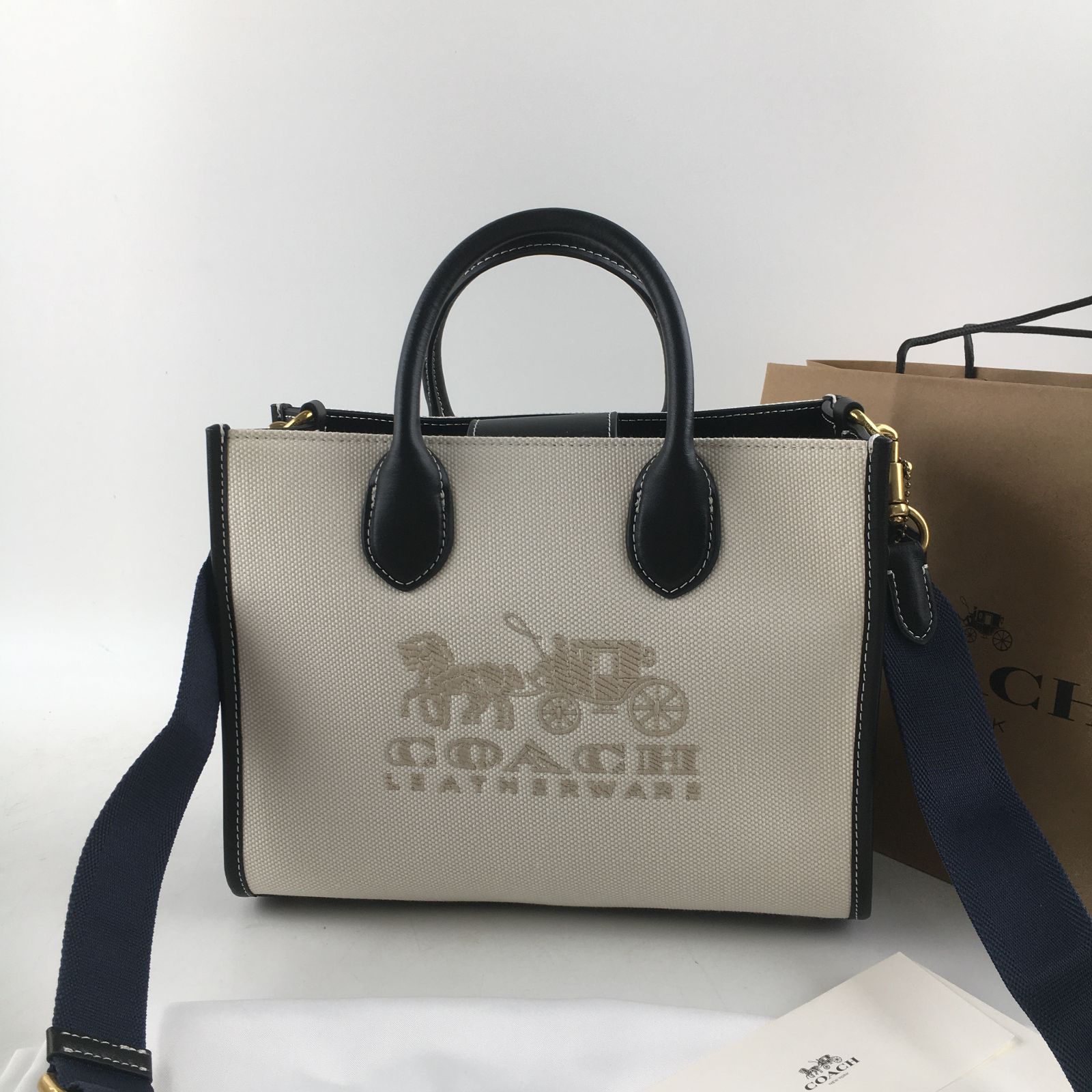 新品未使用！コーチ ショルダーバッグ☆ブランドバッグ （公式】COACH  