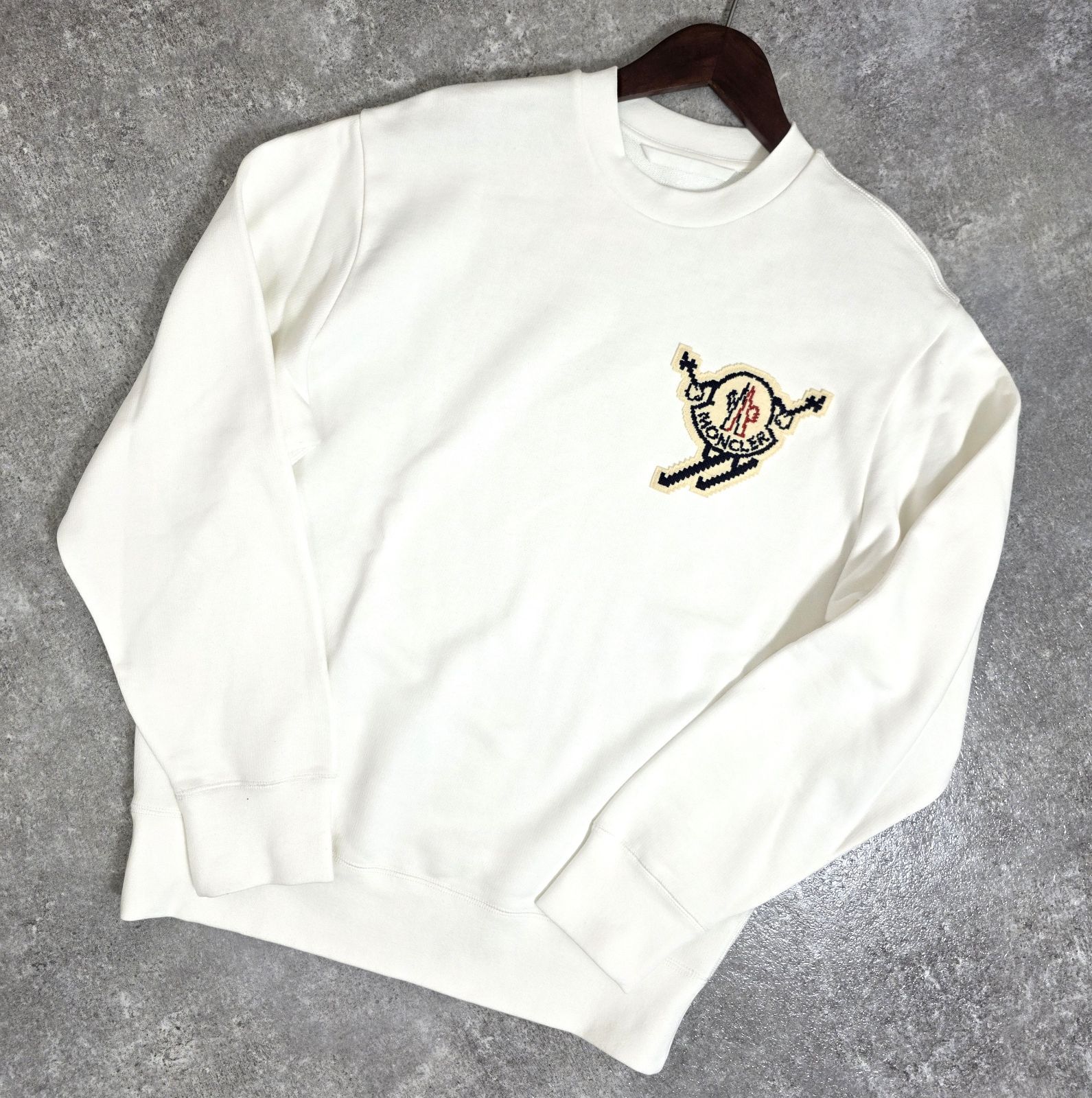 ☆ 2024年 MONCLER モンクレール スキー ワッペン付き ロゴ