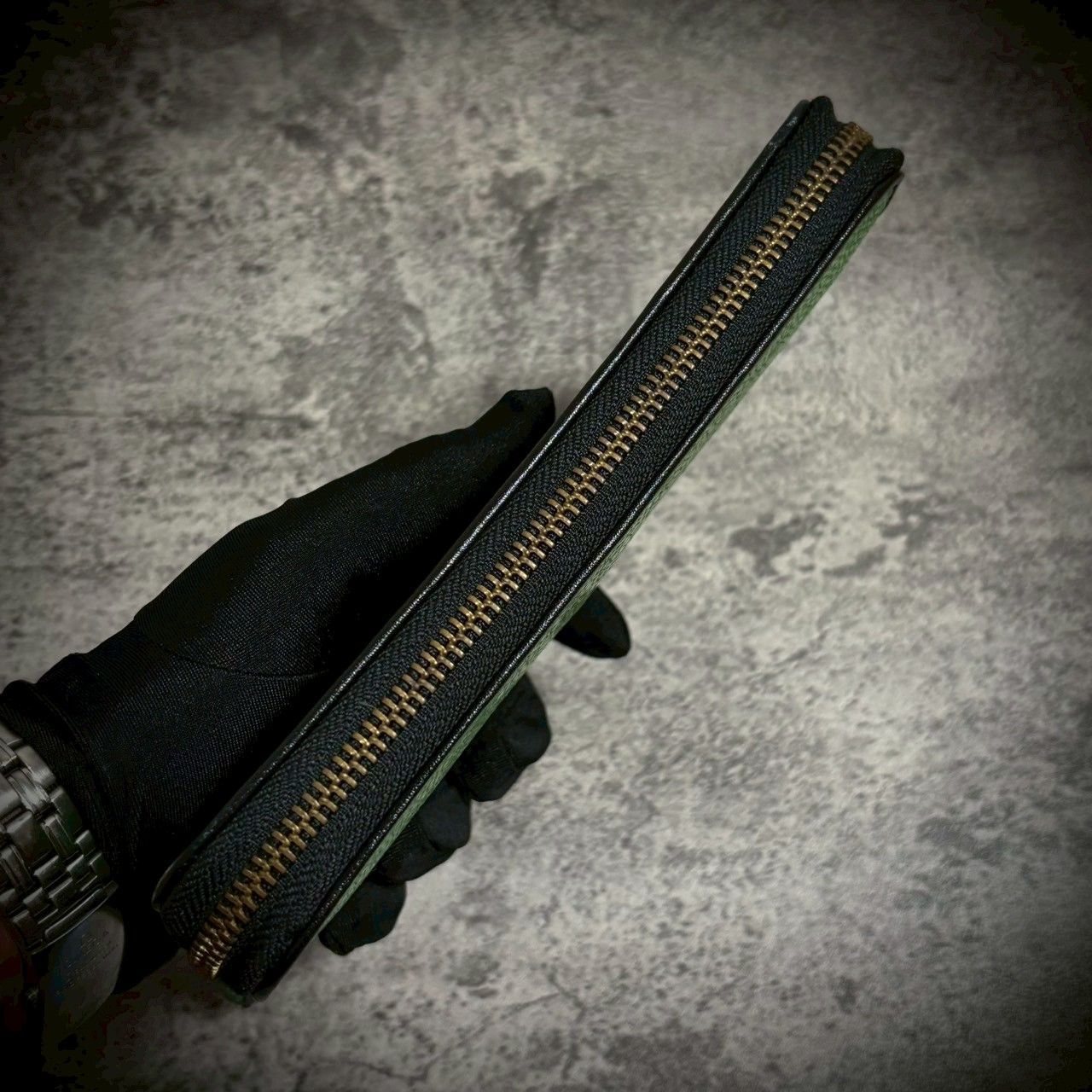 スティングレイ 長財布 ガルーシャ エイ革 最も安い ラウンド