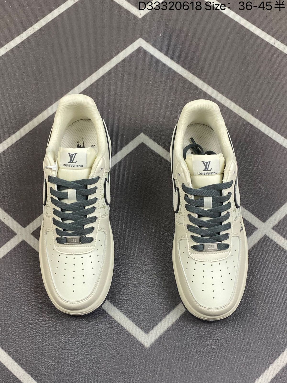 ナイキ スニーカー Nike Air Force 1 Low 07 FB0788 200 男女兼用 並行輸入品