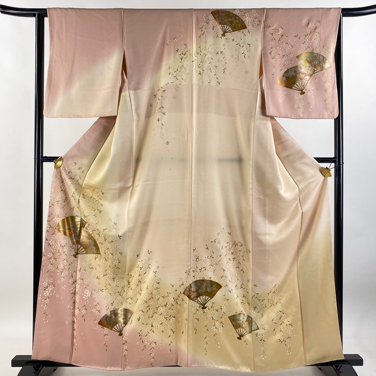 訪問着 身丈160cm 裄丈63cm S 袷 扇 枝垂れ桜 金銀彩 ぼかし 薄ピンク 正絹 秀品