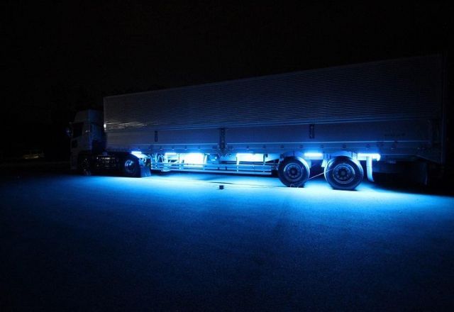 サイドマーカー