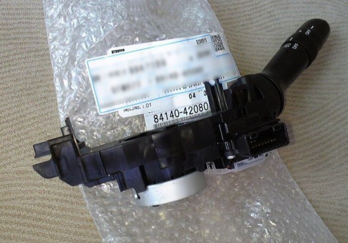 トヨタ ヴィッツ ヘッドランプ デイマ スイッチ VITZ Switch headlamp dimmer 2014 04 - 2017 01 NCP131..RS TOYOTA 純正 Genuine