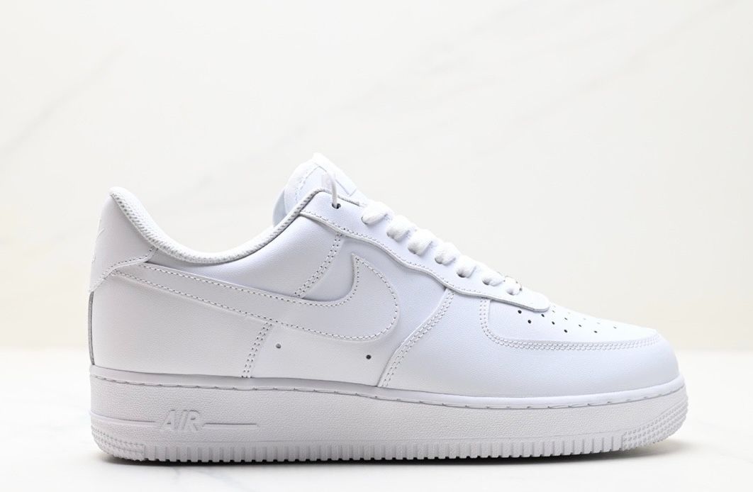 新品 NIKE AIR FORCE 1 LOW 07 ホワイト/ホワイト 315122-111 メンズ レディース 男女兼用