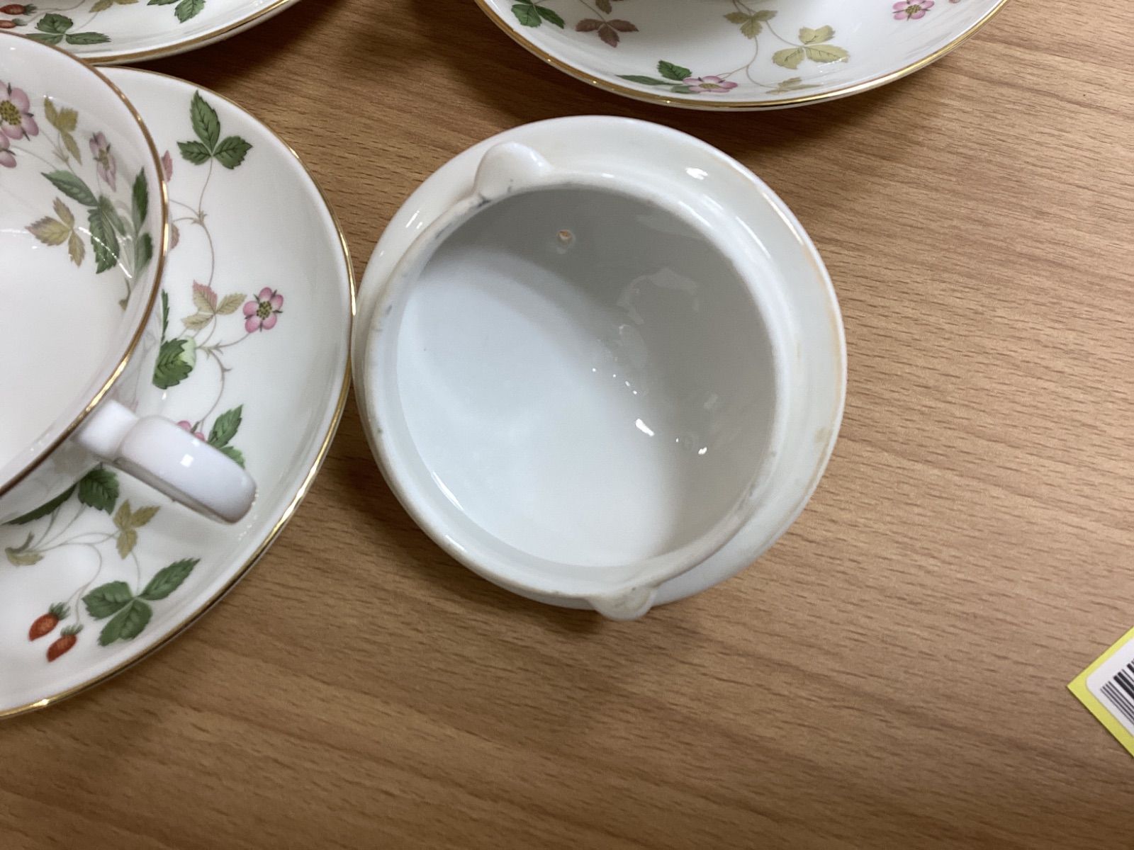 全国送料無料。 I666 ウェッジウッド ワイルドストロベリー ティーセット 早い者勝ちの限定セール。