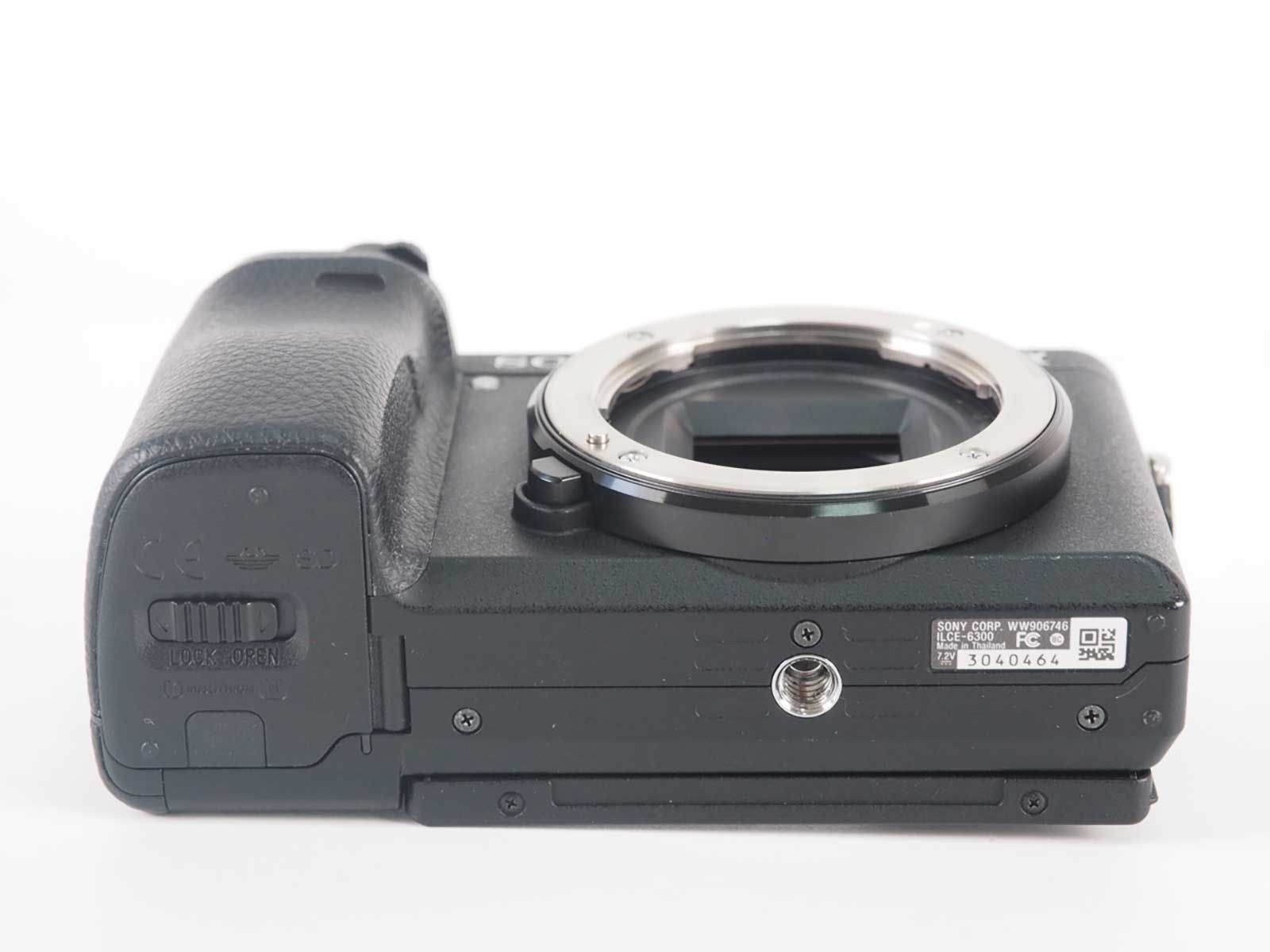 sony a6300 値下げしました！ ソニー Sony a6300 ILCE-6300 24.2MP Digital Camera Black Body