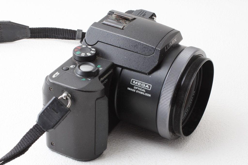 ジャンク Panasonic パナソニック LUMIX DMC-FZ10 400万画素 コンデジ